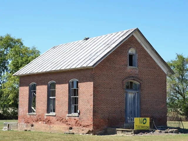 Bac acier — hangar rénové à Saint-Vincent-de-Tyrosse